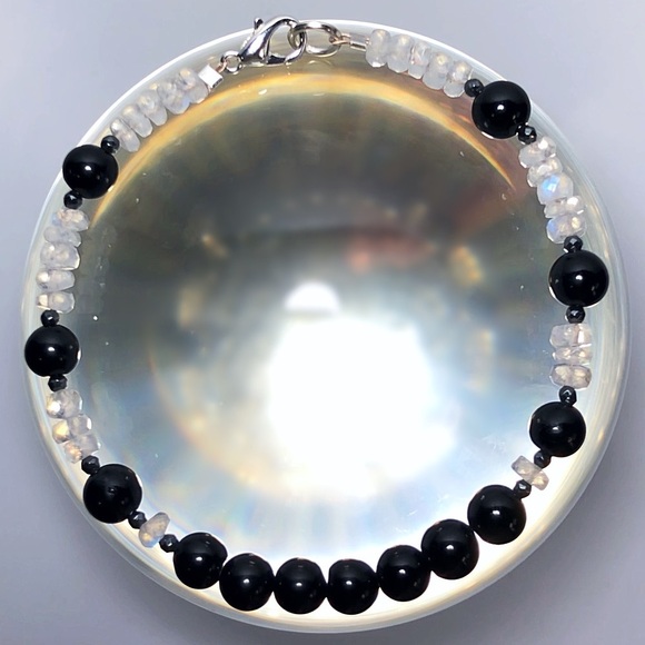 Hand Made Gemstone Bracelet - Picture 8 of 8